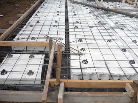 Engineered Concrete Slabs with Steel Reinforcements